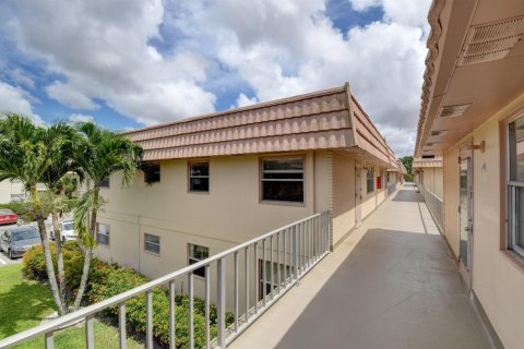 Copropriété à louer à Delray Beach, Floride: 2 chambres, 84.26 m2 № 2147257 - photo 12