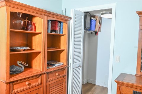 Купить кондоминиум в Ларго, Флорида 5 комнат, 113.81м2, № 1904662 - фото 13