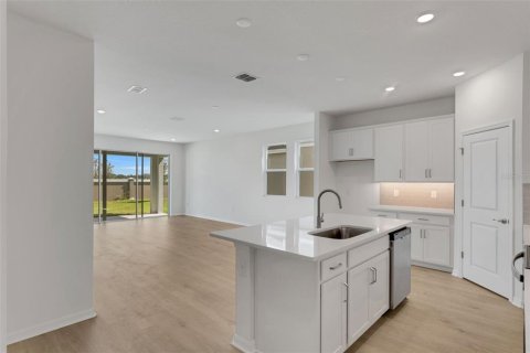 House in Parrish, Florida 4 bedrooms, 185.99 sq.m. № 2133104 - photo 10