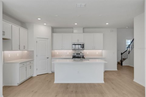House in Parrish, Florida 4 bedrooms, 185.99 sq.m. № 2133104 - photo 16