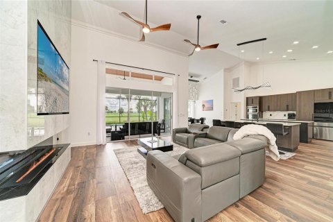 Villa ou maison à vendre à Punta Gorda, Floride: 3 chambres, 222.41 m2 № 2408807 - photo 10