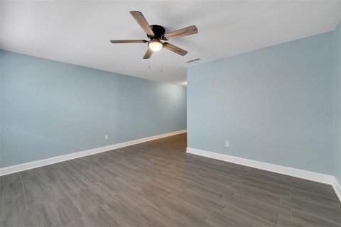 Appartement à louer à Lakeland, Floride: 2 chambres, 83.61 m2 № 2424334 - photo 4
