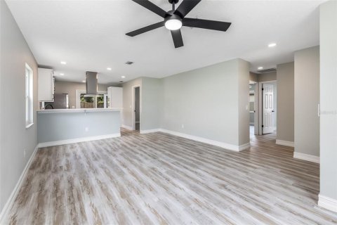 Villa ou maison à vendre à Palm Coast, Floride: 3 chambres, 95.88 m2 № 2149917 - photo 3