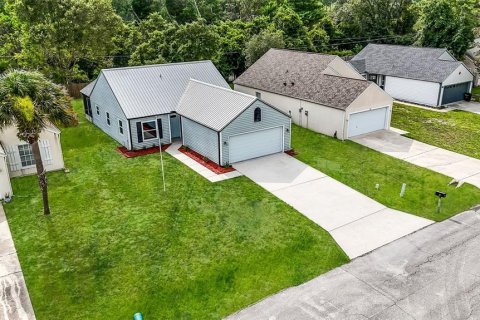Villa ou maison à Palm Coast, Floride 3 chambres, 95.88 m2 № 2149917