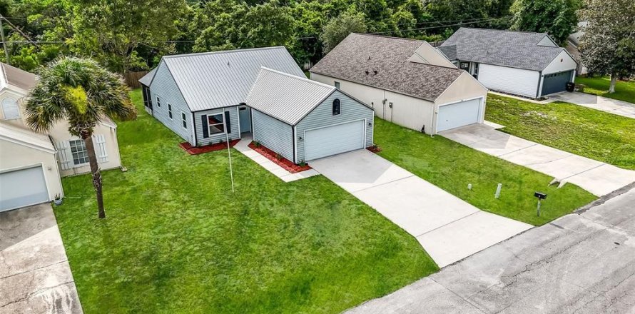 Villa ou maison à Palm Coast, Floride 3 chambres, 95.88 m2 № 2149917