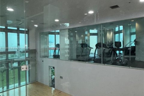 Condominio en venta en Miami, Florida, 1 dormitorio, 111.2 m2 № 1937161 - foto 8