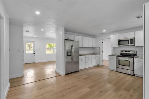 Villa ou maison à vendre à Crystal River, Floride: 3 chambres, 145.67 m2 № 2150964 - photo 13