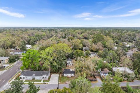 Casa en venta en Gainesville, Florida, 4 dormitorios, 146.41 m2 № 1550393 - foto 1