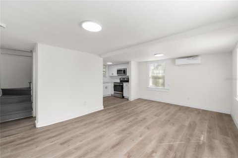 Casa en venta en Gainesville, Florida, 4 dormitorios, 146.41 m2 № 1550393 - foto 12