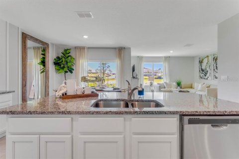 Casa en venta en Kissimmee, Florida, 4 dormitorios, 169.83 m2 № 1823138 - foto 11