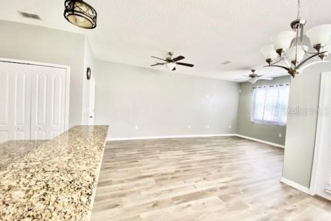 Touwnhouse à louer à Hudson, Floride: 3 chambres, 166.02 m2 № 2418735 - photo 29