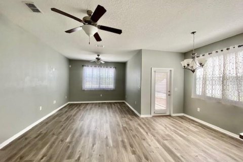 Touwnhouse à louer à Hudson, Floride: 3 chambres, 166.02 m2 № 2418735 - photo 25