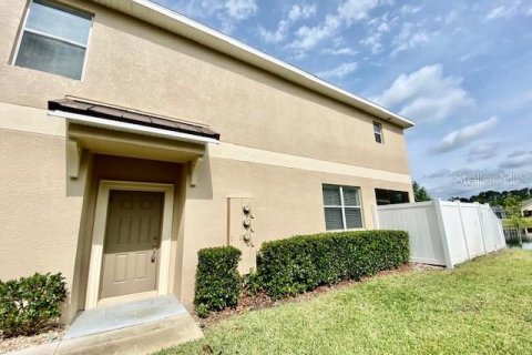 Touwnhouse à louer à Hudson, Floride: 3 chambres, 166.02 m2 № 2418735 - photo 8
