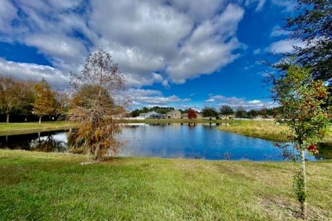 Touwnhouse à louer à Hudson, Floride: 3 chambres, 166.02 m2 № 2418735 - photo 3