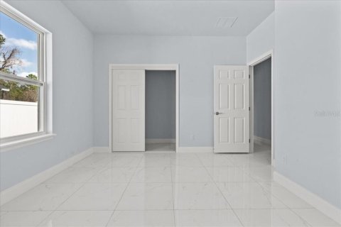Casa en venta en Deltona, Florida, 4 dormitorios, 222.97 m2 № 1528837 - foto 25