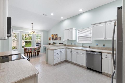Villa ou maison à vendre à The Villages, Floride: 3 chambres, 152.73 m2 № 2313257 - photo 8