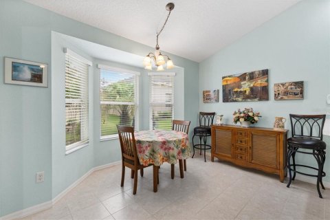 Villa ou maison à vendre à The Villages, Floride: 3 chambres, 152.73 m2 № 2313257 - photo 12