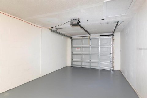 Casa en alquiler en New Port Richey, Florida, 2 dormitorios, 69.12 m2 № 1917521 - foto 17