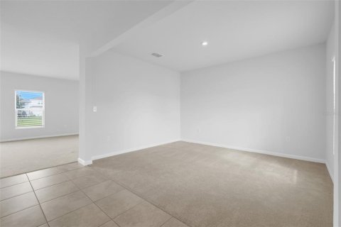 Villa ou maison à vendre à Haines City, Floride: 4 chambres, 207.36 m2 № 1904715 - photo 6