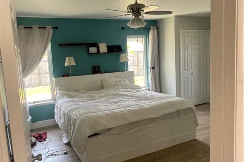 House in Sarasota, Florida 3 bedrooms, 214.42 sq.m. № 1690454 - photo 6