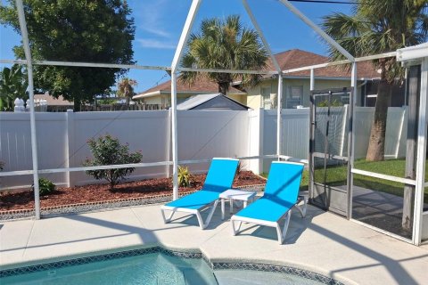 Villa ou maison à louer à Ormond Beach, Floride: 4 chambres, 178.47 m2 № 2406764 - photo 3