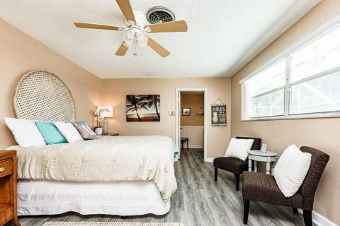 Villa ou maison à louer à Ormond Beach, Floride: 4 chambres, 178.47 m2 № 2406764 - photo 11