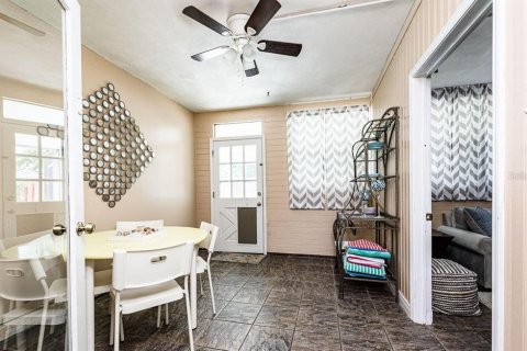 Villa ou maison à louer à Ormond Beach, Floride: 4 chambres, 178.47 m2 № 2406764 - photo 19