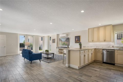 Casa en alquiler en Windermere, Florida, 6 dormitorios, 830.73 m2 № 1907885 - foto 17