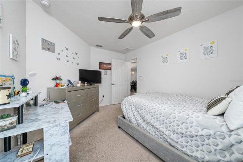 House in ASTONIA in Davenport, Florida 3 bedrooms, 139.91 sq.m. № 1846803 - photo 15
