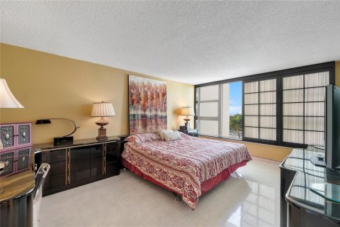 Condominio en venta en Lauderdale-by-the-Sea, Florida, 2 dormitorios, 116.13 m2 № 2084483 - foto 11
