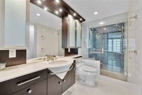 Condominio en venta en Lauderdale-by-the-Sea, Florida, 2 dormitorios, 116.13 m2 № 2084483 - foto 12