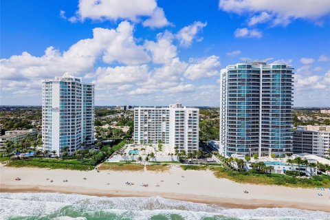 Condominio en venta en Lauderdale-by-the-Sea, Florida, 2 dormitorios, 116.13 m2 № 2084483 - foto 21