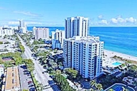 Condominio en venta en Lauderdale-by-the-Sea, Florida, 2 dormitorios, 116.13 m2 № 2084483 - foto 29