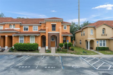 Adosado en Kissimmee, Florida 3 dormitorios, 148.18 m2 № 2267166
