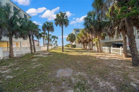 Land in Indian Rocks Beach, Florida № 2104137 - photo 7