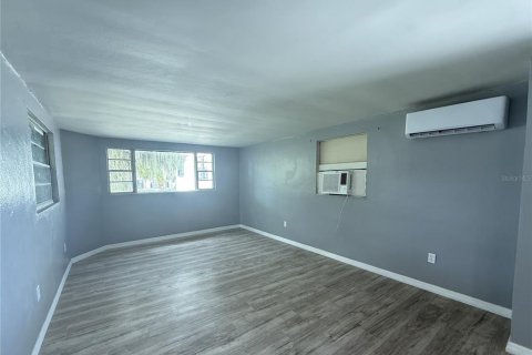 Apartment in Winter Haven, Florida 1 bedroom, 55.28 sq.m. № 2394216 - photo 2