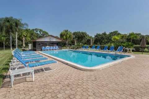 Condo in Nokomis, Florida, 2 bedrooms  № 1528242 - photo 6