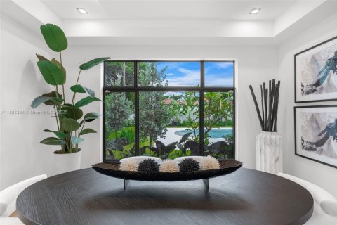 House in Delray Beach, Florida 5 bedrooms, 347.92 sq.m. № 1944797 - photo 24