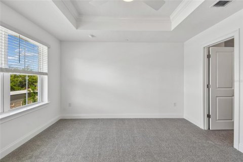 Townhouse in Oviedo, Florida 4 bedrooms, 188.13 sq.m. № 2092879 - photo 26