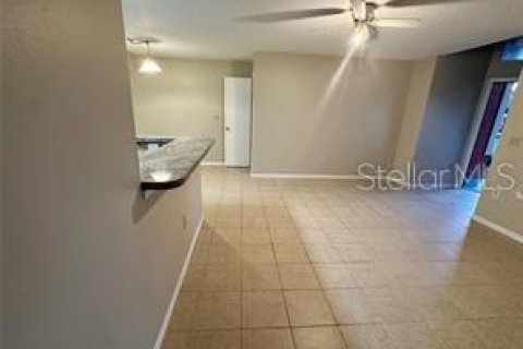 Condo in Kissimmee, Florida, 1 bedroom  № 2091723 - photo 10