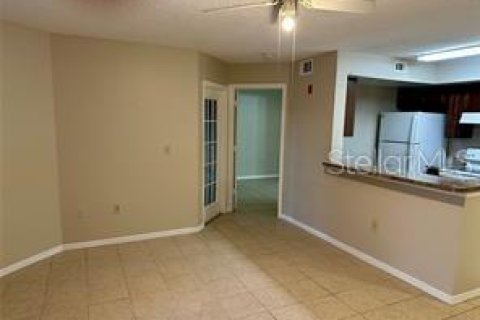 Condo in Kissimmee, Florida, 1 bedroom  № 2091723 - photo 3