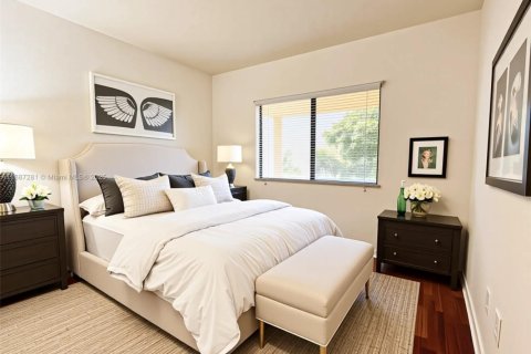 Снять в аренду виллу или дом в Катлер-Бей, Флорида 5 спален, 366.5м2, № 1942372 - фото 16