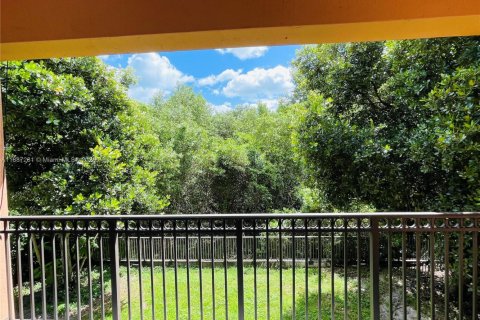 Снять в аренду виллу или дом в Катлер-Бей, Флорида 5 спален, 366.5м2, № 1942372 - фото 21