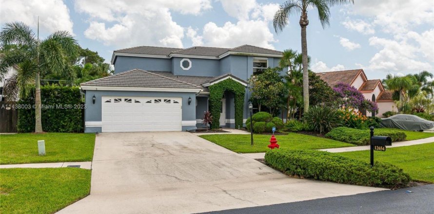 Casa en Wellington, Florida 3 dormitorios, 231.23 m2 № 1188734