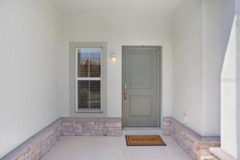 Townhouse in Seffner, Florida 3 bedrooms, 155.61 sq.m. № 1819598 - photo 3