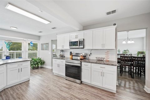 Villa ou maison à vendre à Dundee, Floride: 4 chambres, 240.8 m2 № 1563065 - photo 7