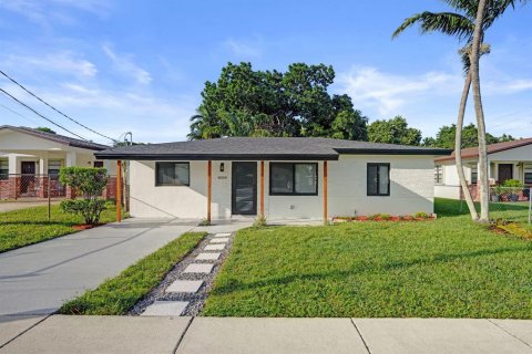 Casa en venta en West Park, Florida, 3 dormitorios, 81.01 m2 № 2413124 - foto 11