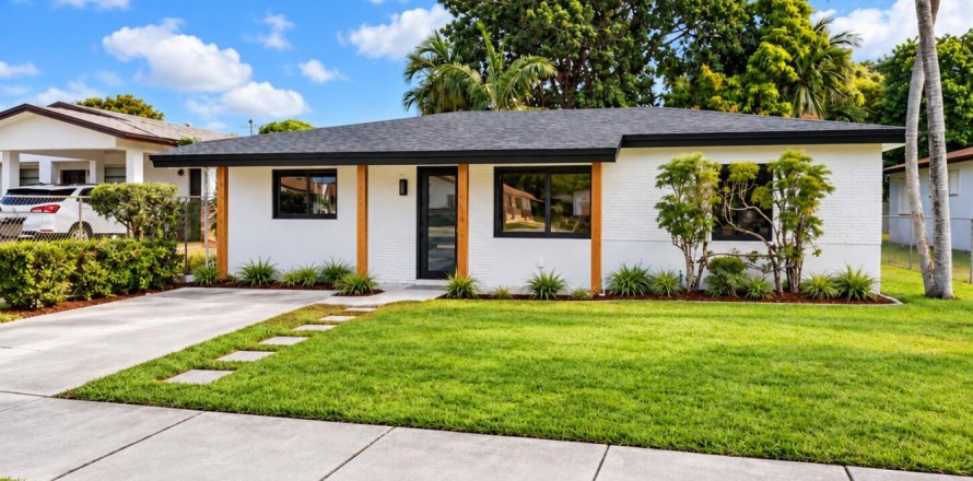 Casa en West Park, Florida 3 dormitorios, 81.01 m2 № 2413124