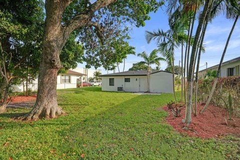 Casa en venta en West Park, Florida, 3 dormitorios, 81.01 m2 № 2413124 - foto 16