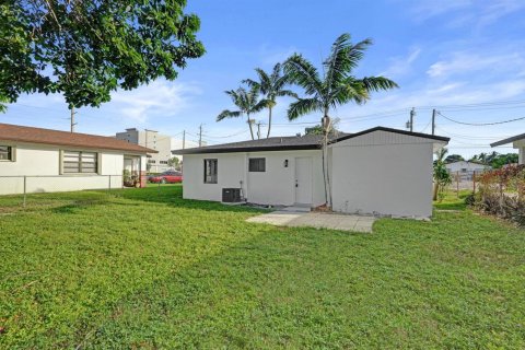 Casa en venta en West Park, Florida, 3 dormitorios, 81.01 m2 № 2413124 - foto 20